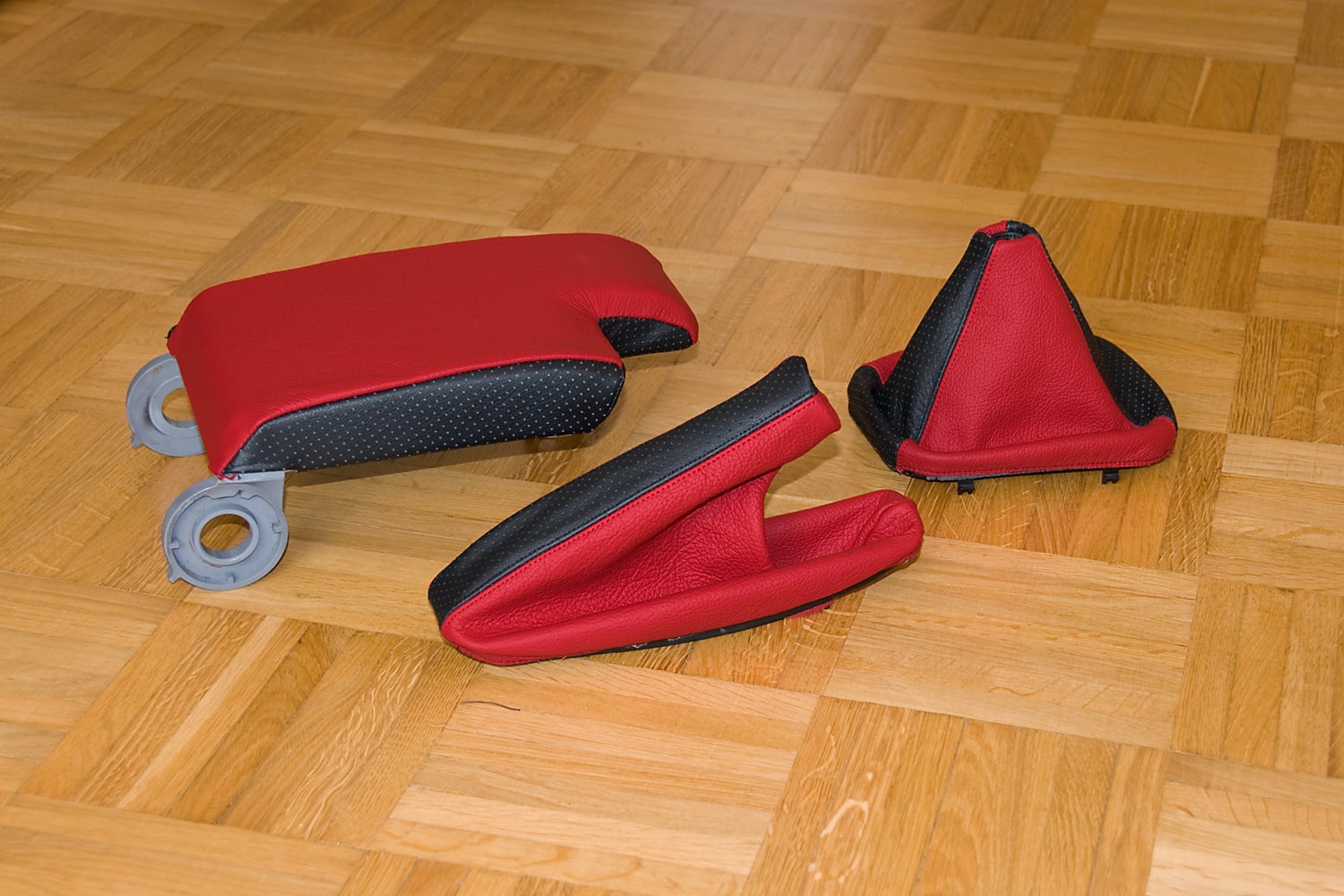 FITS BMW E46 ARMREST COVER GEAR HANDBRAKE GAITER 2 TONE BLACK RED NEW